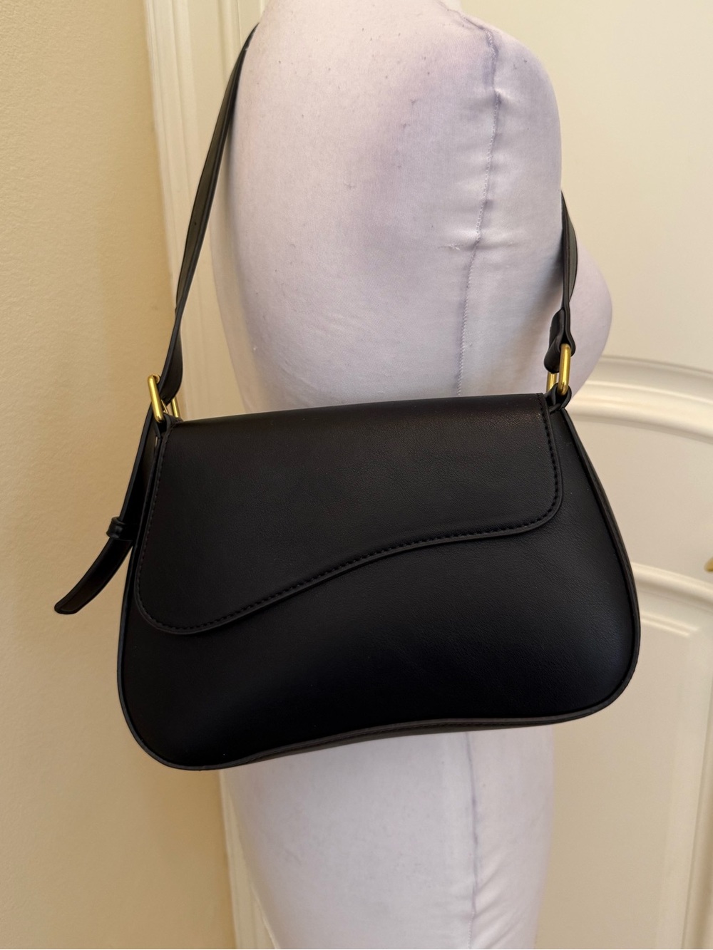 New - Antik Kraft  black shoulder bag